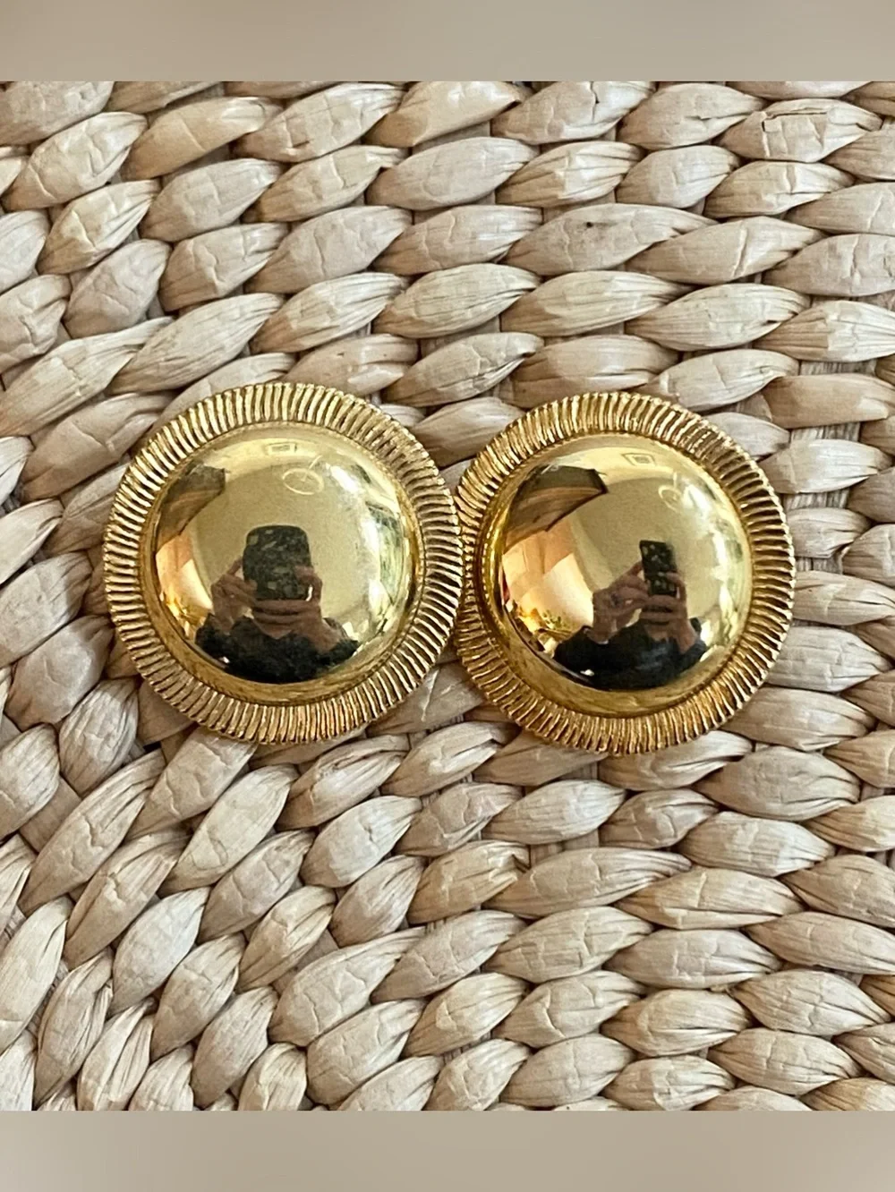 VTG 1980s Liz Claiborne Gold Statement Button Earrings Dome Ribbed Retro Large